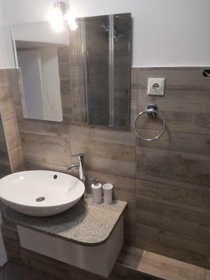 Apartment "M&M" Free Parking Solin Esterno foto