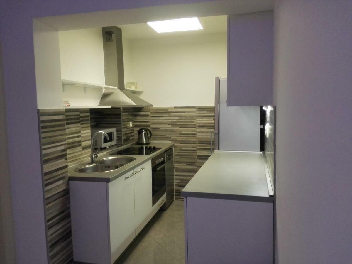 Apartment "M&M" Free Parking Solin Esterno foto