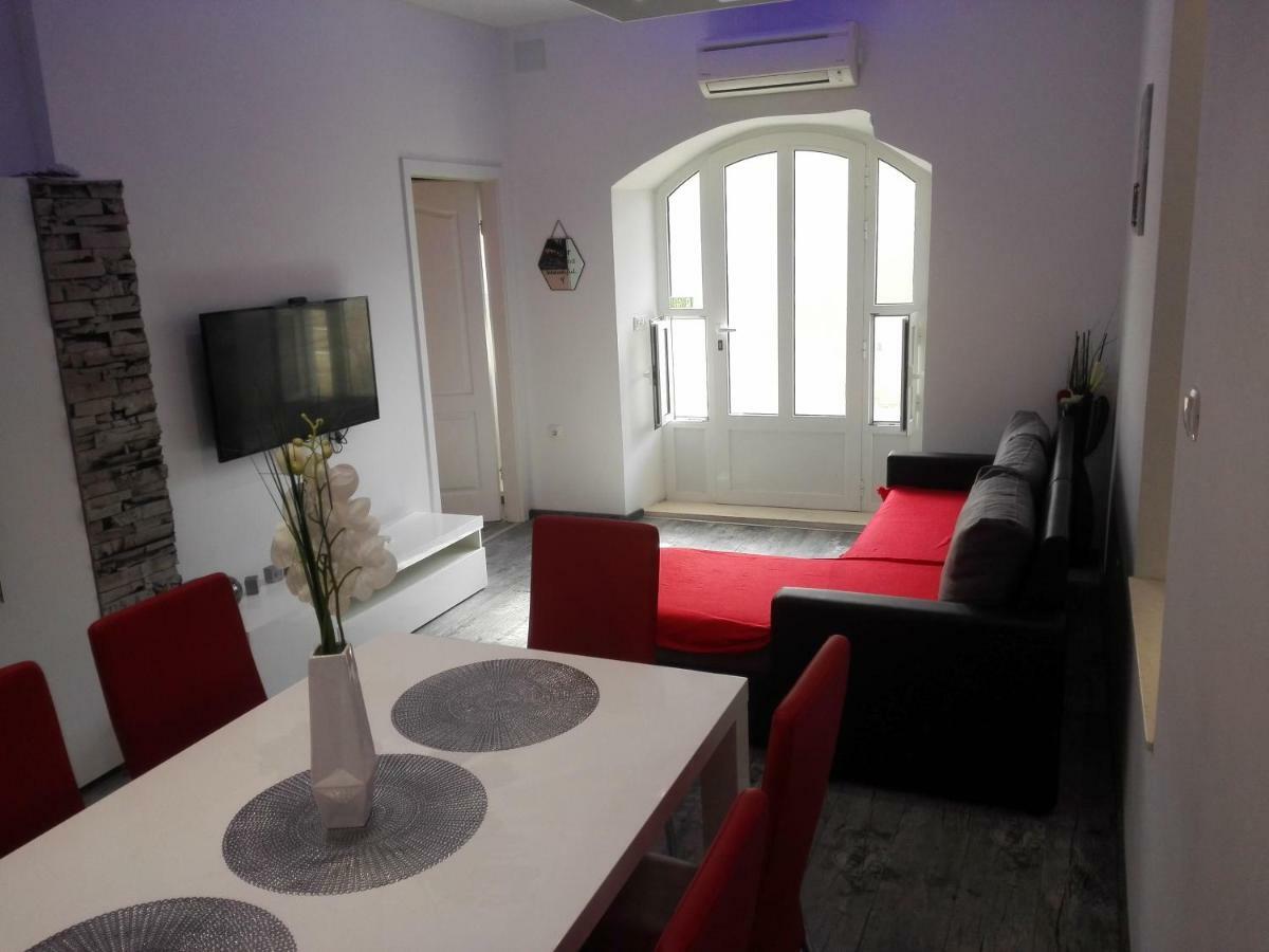Apartment "M&M" Free Parking Solin Esterno foto