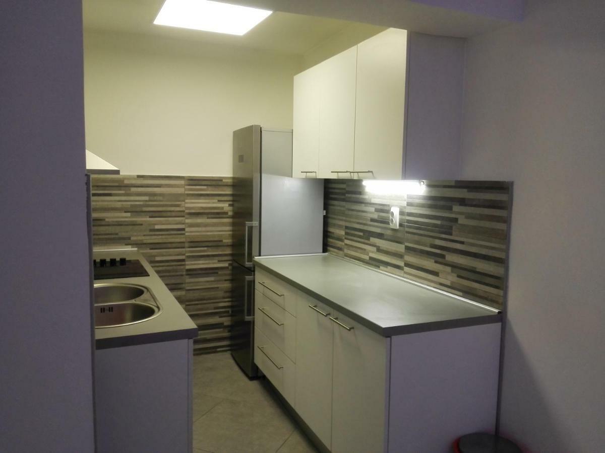 Apartment "M&M" Free Parking Solin Esterno foto